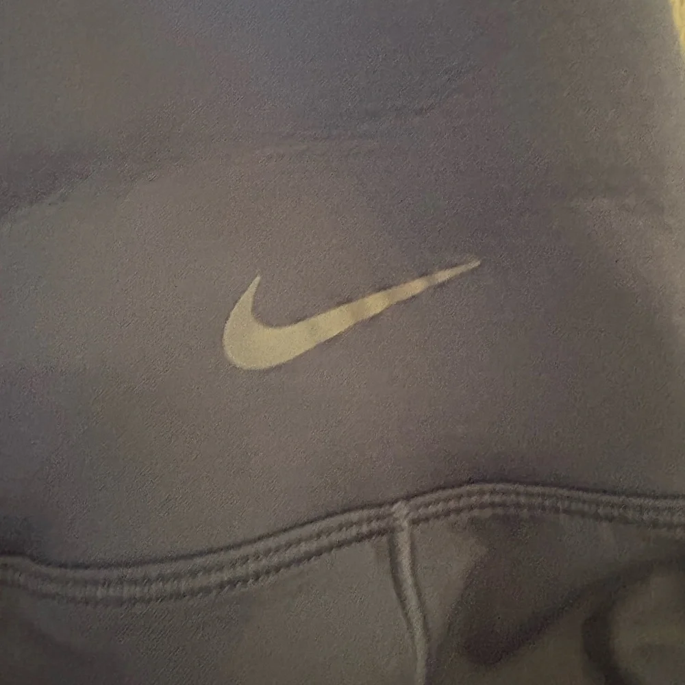 Nike Dark Blue Athletic Leggings - Picture 3 of 7